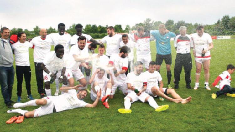 Augsburg Türkspor Landesliga’ya çıkmayı başardı