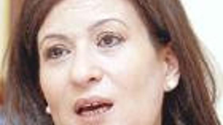 Kadın örgütleriyle değil bazı kadınlarla sorunum var