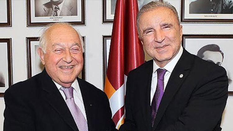 Galatasaray'da Aysal operasyonu