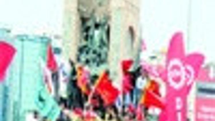 Back at Taksim in peaceful rally