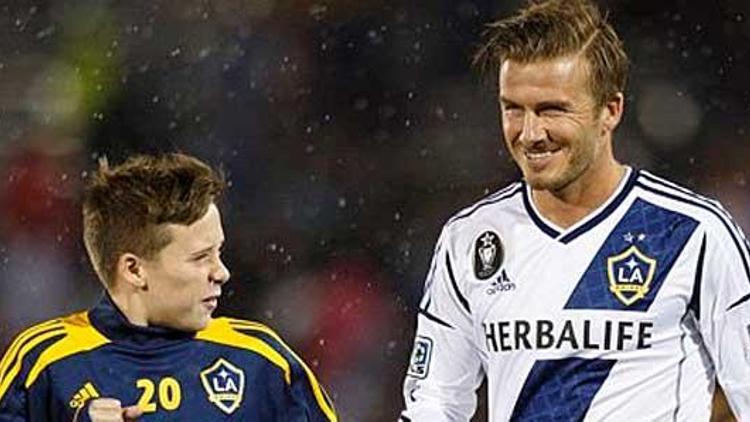 Genc Beckham Manchester United Ile Idmana Cikti Avrupa Haberleri