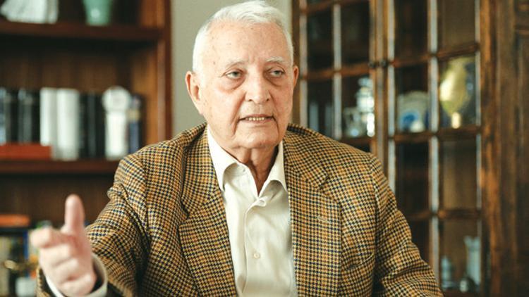 Prof. Dr. Özbudun: AYM kararları doğru