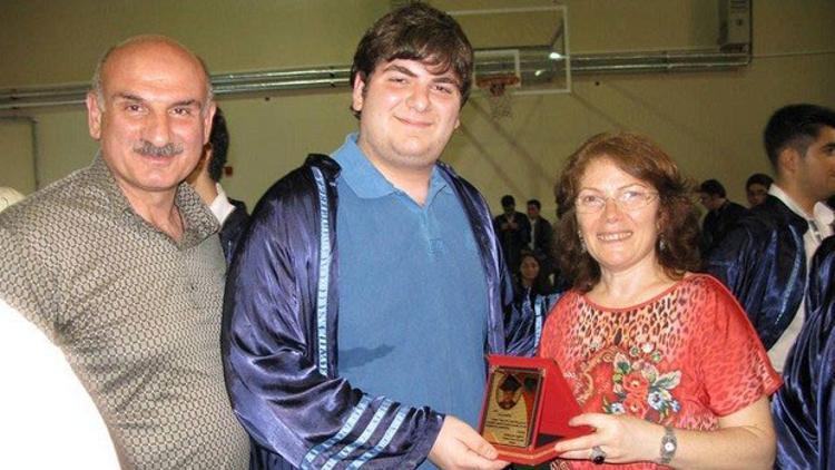 Mide küçültme ameliyatından 5 gün sonra hayatını kaybetti
