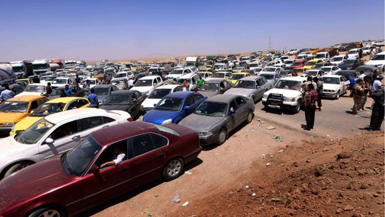 IŞİD Musul'da kontrolü ele geçirdi