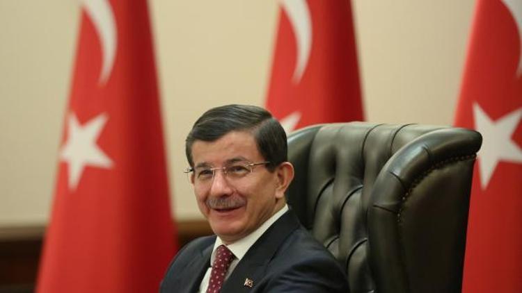 Başbakan Davutoğlu: İstanbul'un en zenginleri Ermeni