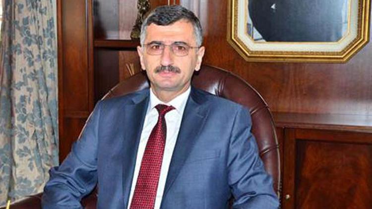 Vali: Bilen de konuşuyor bilmeyen de