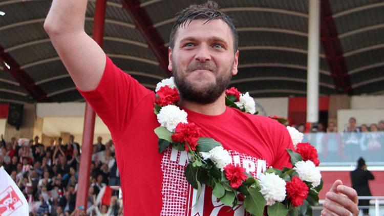 Muhammet Reis Balıkesirspor'dan ayrıldı