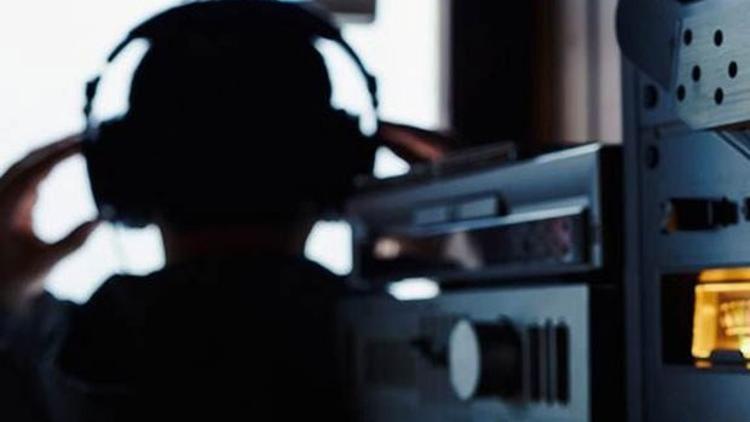 Mersin'de 2 yıl boyunca 5 bin kişinin telefonu dinlenmiş