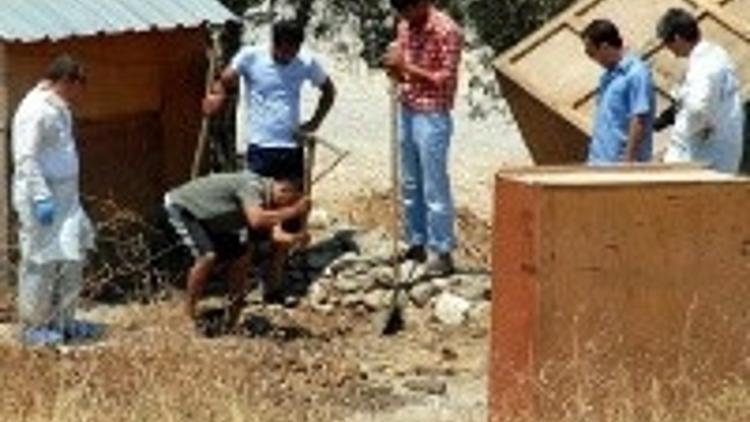 Kurbanlarını ölüm çiftliğinde yakmışlar