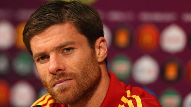 Xabi Alonso'da bıraktı