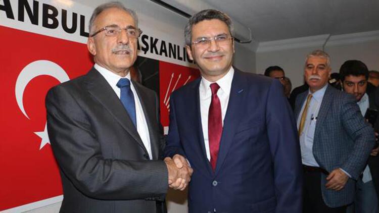 Karayalçın CHP İstanbul İl Başkanlığı görevini devraldı