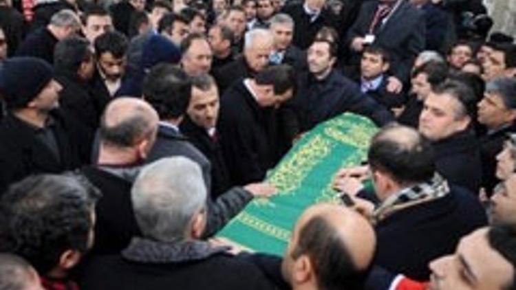 Erbakan son yolculuğuna uğurlandı