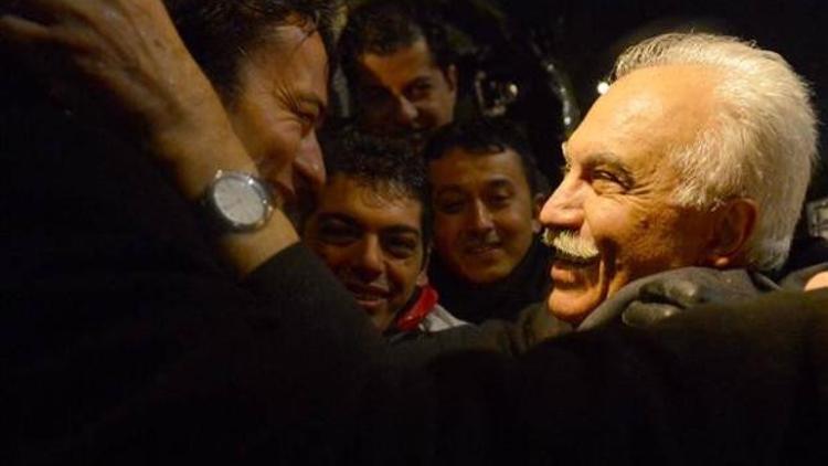 Doğu Perinçek cezaevinden çıktı