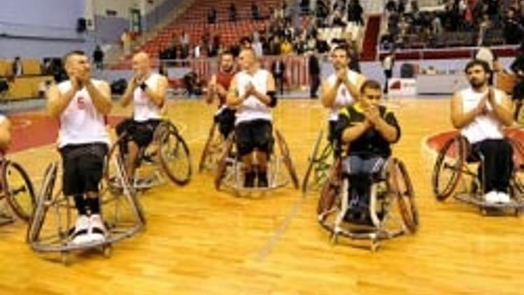 Tekerlekli Sandalye Basketbol Da Galatasaray Sampiyon Oldu Spor