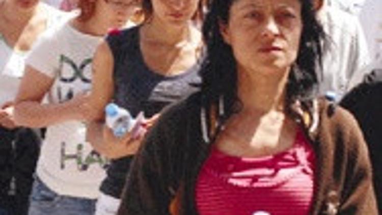 Ölülerin karnesine bile protez yazmışlar