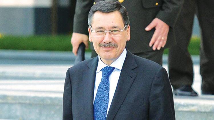 Melih Gökçek'e ihaleyle 60 kişilik koruma ekibi