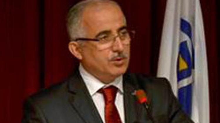 Protesto edilen Eskişehir Valisi arka kapıdan çıktı