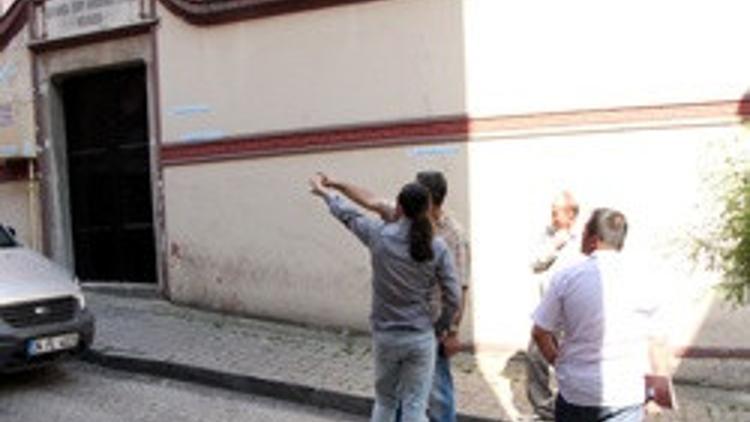 Kilise önündeki 7 kurşuna 2 gözaltı