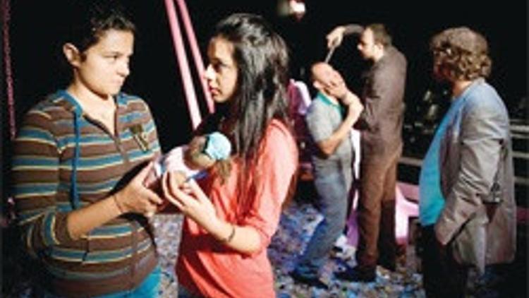 Çocuk istismarı davalarını unutmamak için!