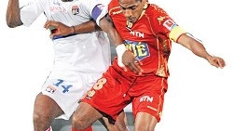Lyon ilk haftada Le Mans’a takıldı