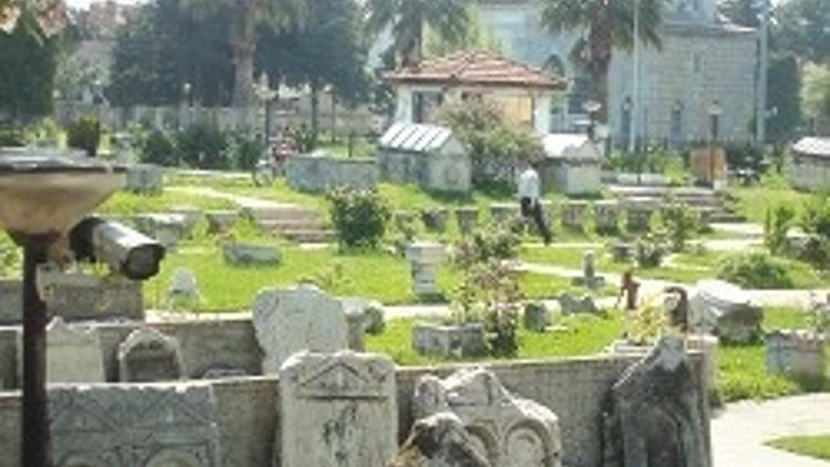 10 kamera 6 güvenlik İznik Müzesi’ni koruyamadı