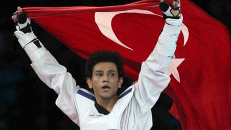 Servet tazegül dünya evine girdi Spor Haberleri