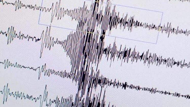 İtalya'da 4,9 büyüklüğünde deprem - En Son Haberler