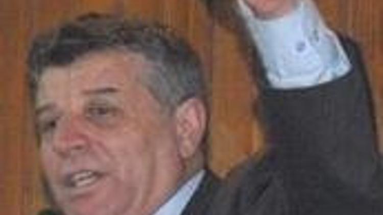 TEKEL işçileri açlık grevine başladı