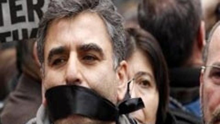Gazeteciler Taksim'de