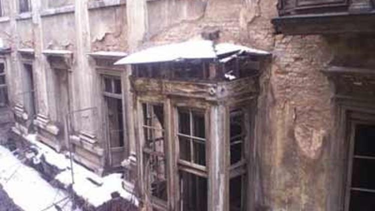 Kamondo Apatmanı tanıklarını arıyor