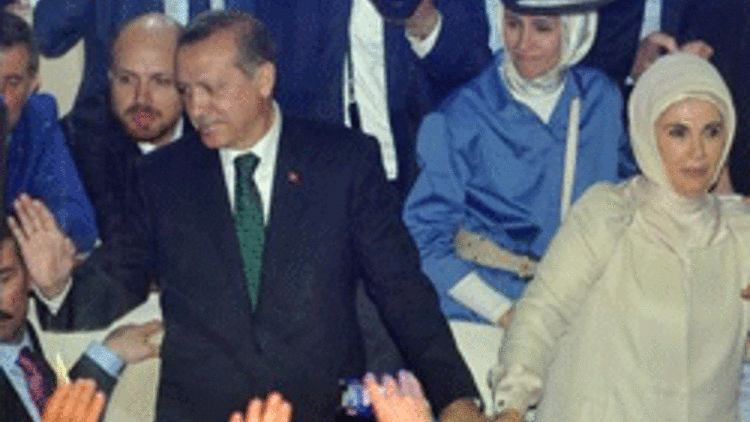 Başbakan Erdoğan'dan gece 03:00 mitingi