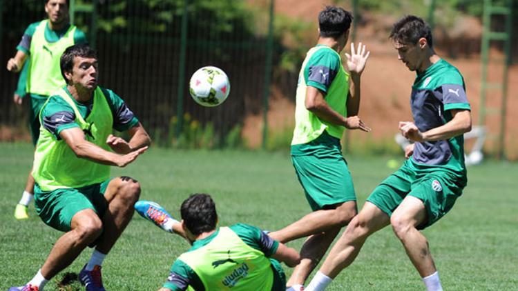 Bursaspor'da tam gaz devam