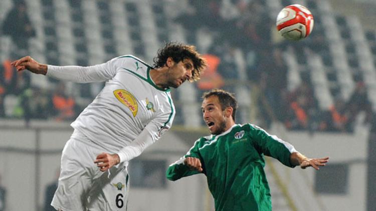 Akhisar'da puanlar paylaşıldı