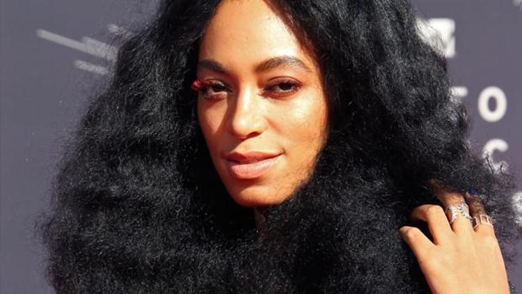 Abd Li Sarkici Solange Knowles Evlendi Son Dakika Haberler