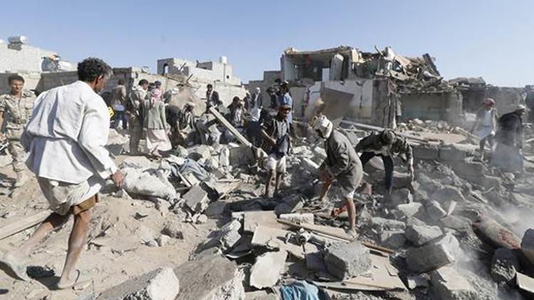 Arap ülkelerinden Yemen’e hava saldırısı