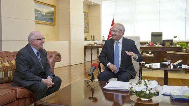 Kılıçdaroğlu teklif etti Kemal Derviş 'vekil olmama' şartıyla kabul etti