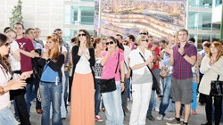 Eylemde 2 milyon dolarlık zarar ve 305 personel işinden oldu
