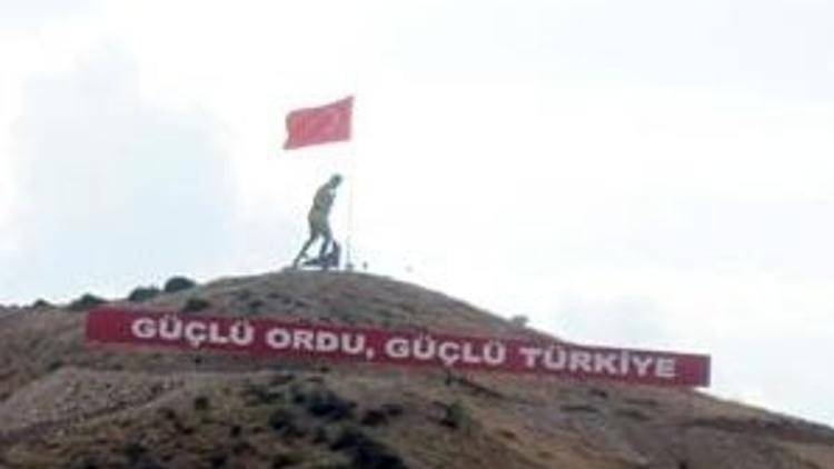 Yeni slogan kışlalarda