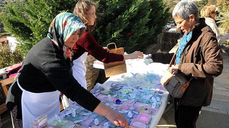 Somalı kadınlardan 'Kömür İsi Değil Sabun Misi'