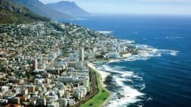 Afrika’nın güney ucundaki şarap, lezzet şehri CAPE TOWN