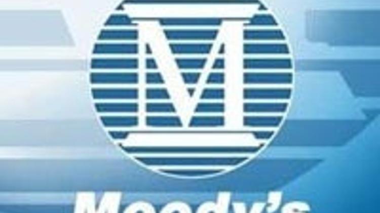 Moody's İrlanda'nın notunu beş kademe indirdi