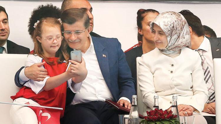 "Okuyun, gelişin dünyayla ilgilenin"