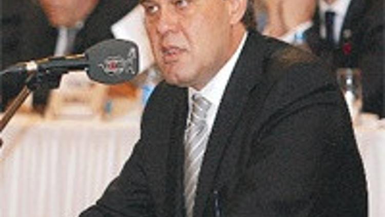 Divan'da yüksek gerilim