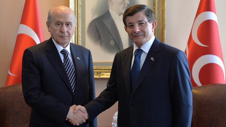 Davutoğlu'nun 39 günlük koalisyon arayışı başarıya ulaşamadı