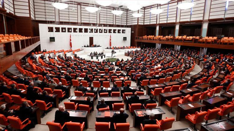TBMM'de rekor: 23 saatlik vekiller