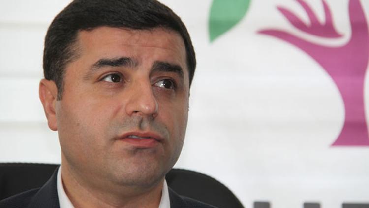 Demirtaş'tan hakkındaki soruşturmaya tepki: Hukuki değil siyasi