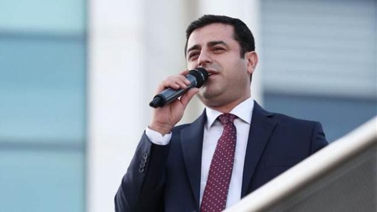 Selahattin Demirtaş: Ülkeye huzur gelecekse...