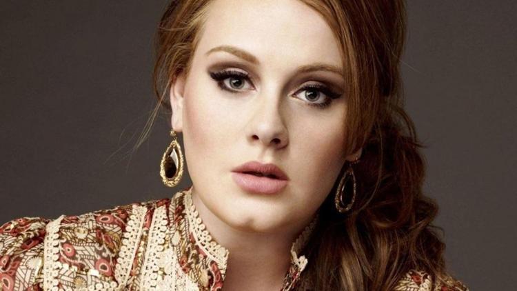 Adele ile yeni albümü 25'in aşkı