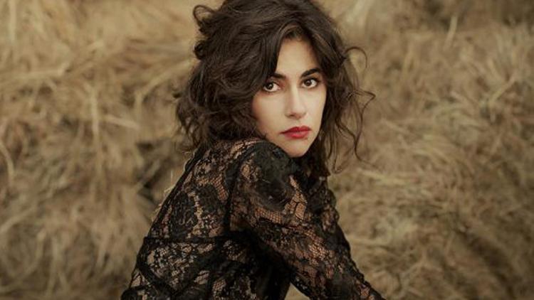 Nesrin Cavadzade: Kendime has duvarlarım var