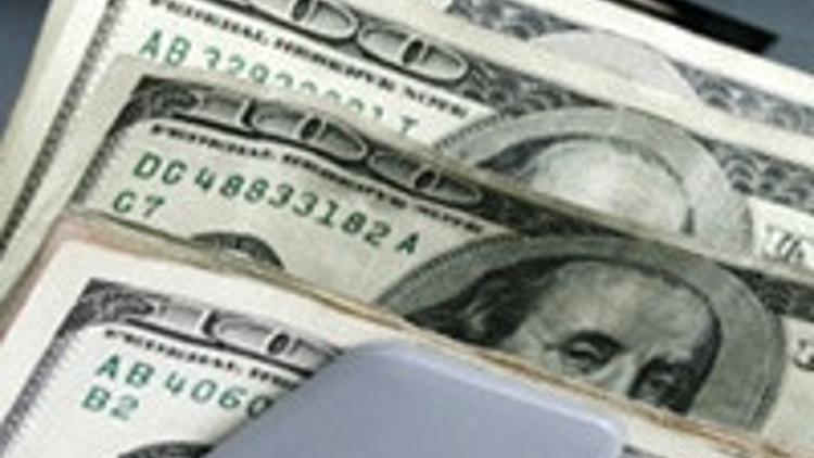 Fed'in yeni kararı doları uçurdu